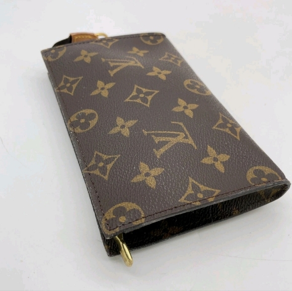 100%Authentic Louis Vuitton Monogram Pouch - Picture 5 of 10